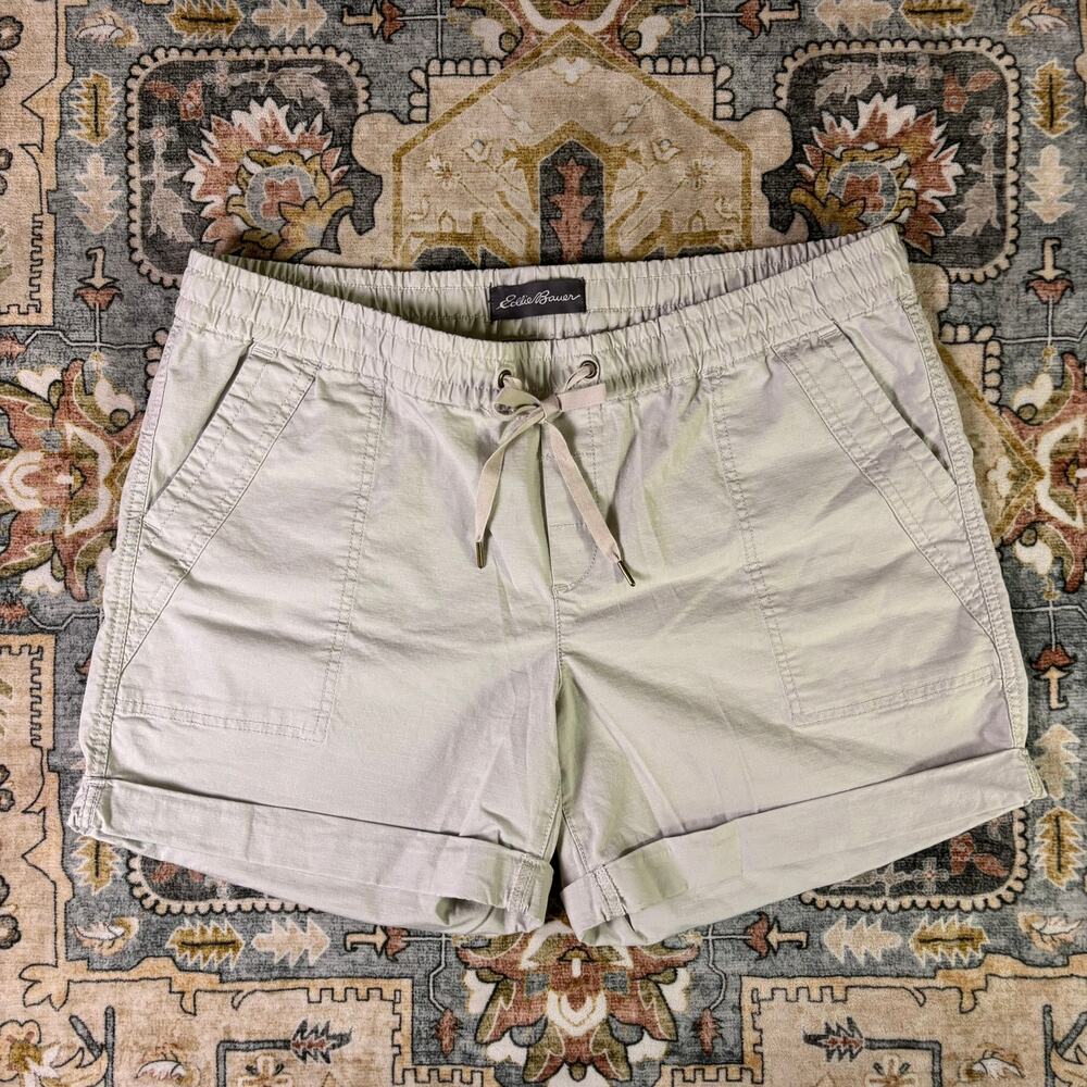 Eddie Bauer New With Tags hiking outdoor women’s shorts khaki lightweight 14 NWT